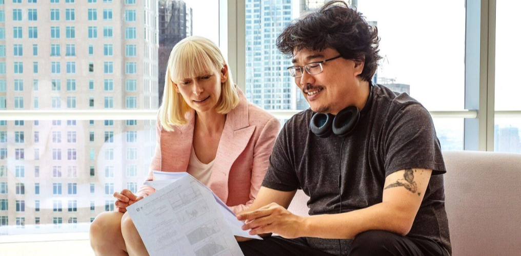 틸다 스윈튼과 봉준호감독