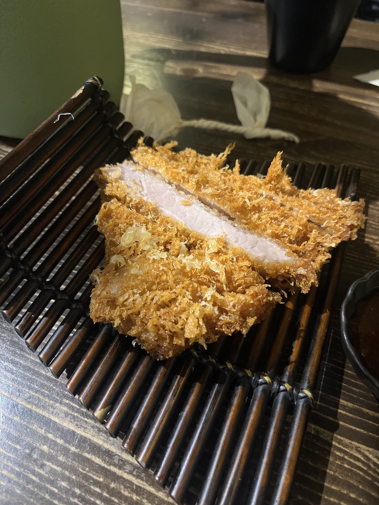 우동이 완성되다 돈카츠