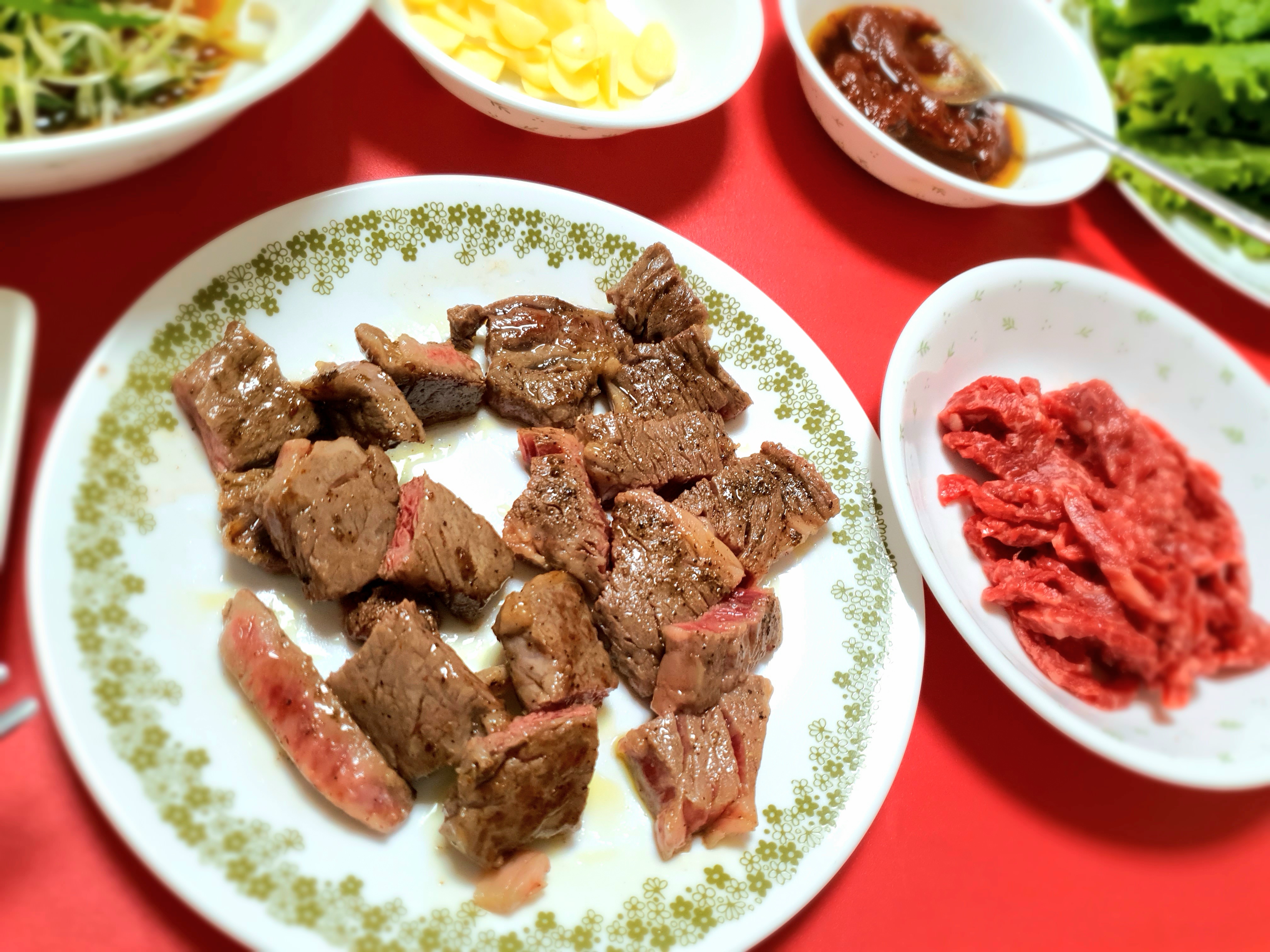 고기와-술을-맛있게-먹었습니다.