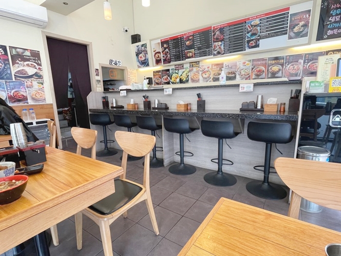 압구정점심맛집-오리기리와이규동-실내