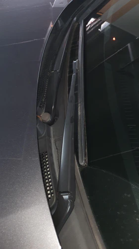 구형-차량-와이퍼-올리기