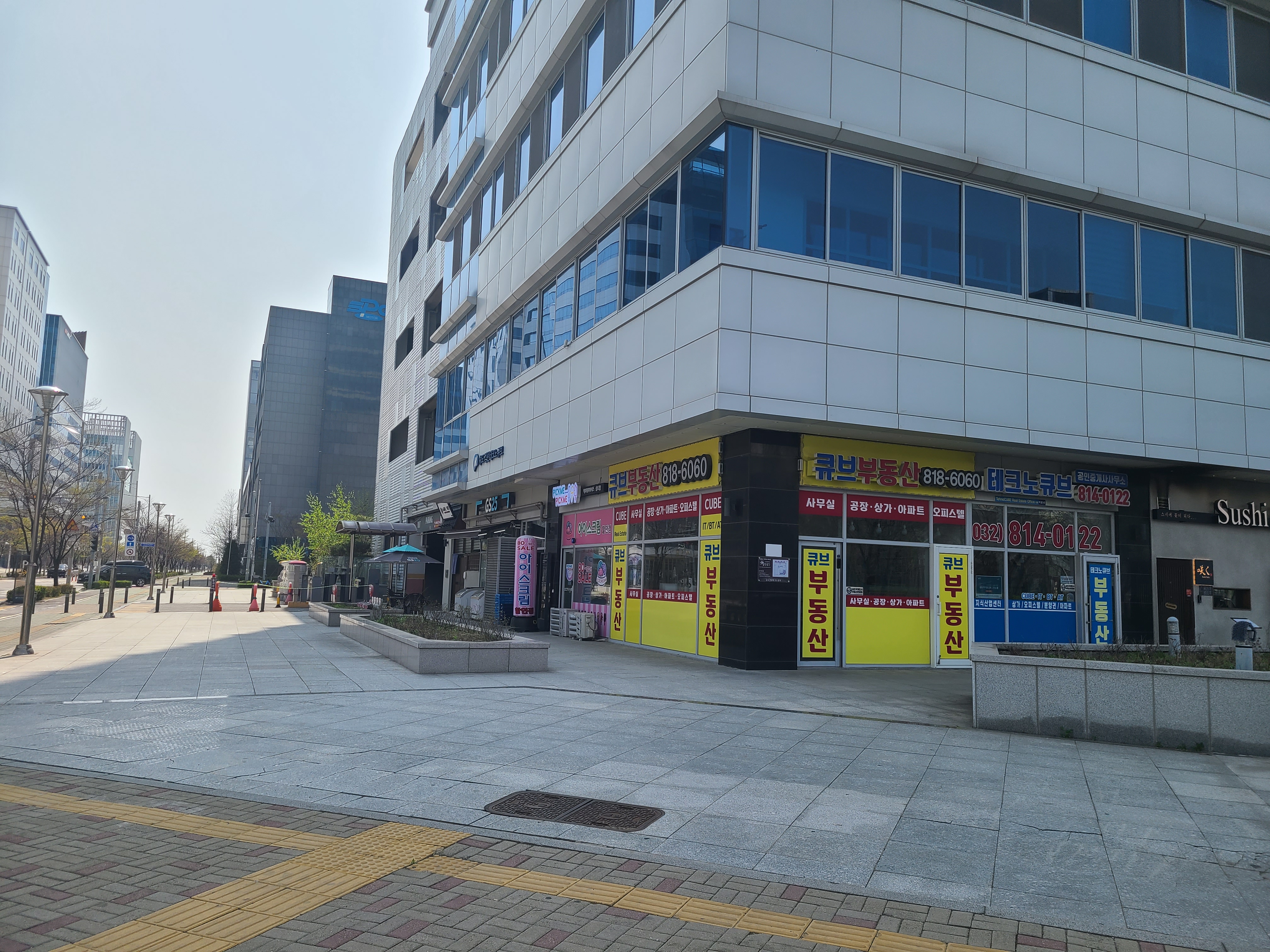 송도 테크노큐브 외관 및 주변환경12