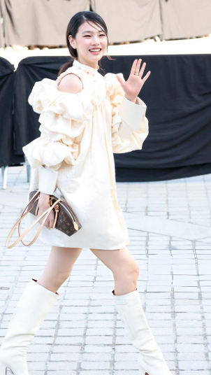 정호연 &ndash; 글로벌 모델 스타일