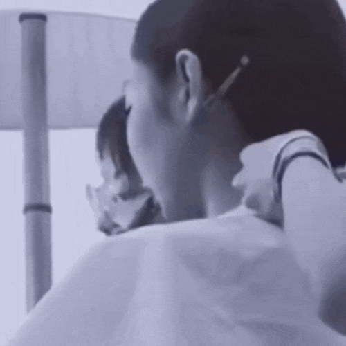 제니 브이로그 실내 흡연 영상