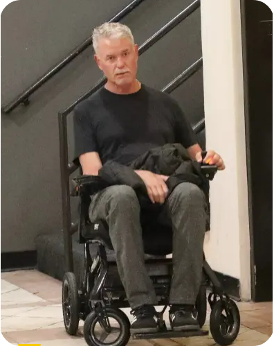 Eric Dane was spotted in Los Angeles in a rare family outing.