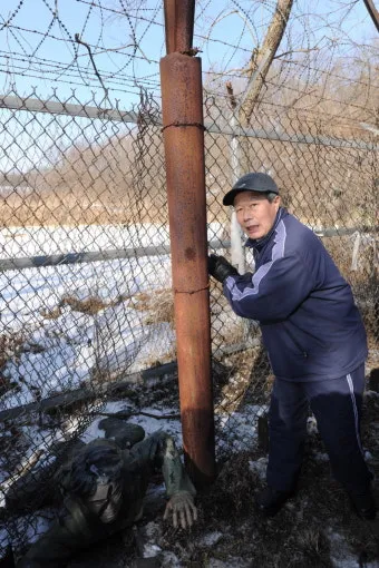 김신조 사건 정리 121사태와 남파공작원의 역사 배경 설명_14