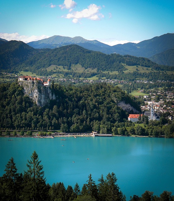 유럽 소도시 여행 관련 이미지