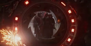 스켈레톤 크루 등장 장면