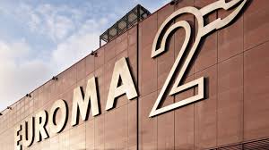 유로마2 쇼핑몰 실내 이미지