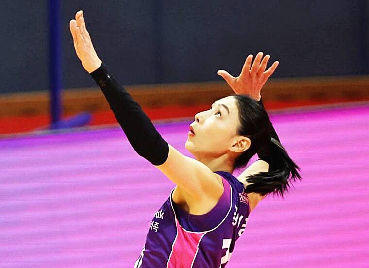 전-배구선수-김연경