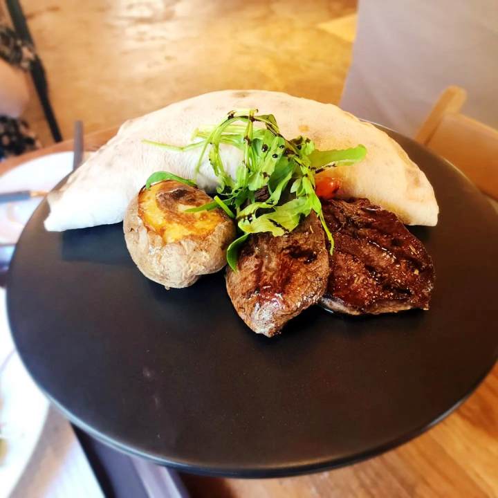 가평 청평 맛집 추천 생방송투데이 부채살 스테이크 화덕 통삼겹 바베큐 BBQ 화덕 피자 깔조네 파스타 브런치 오늘방송 떴다 동네방네