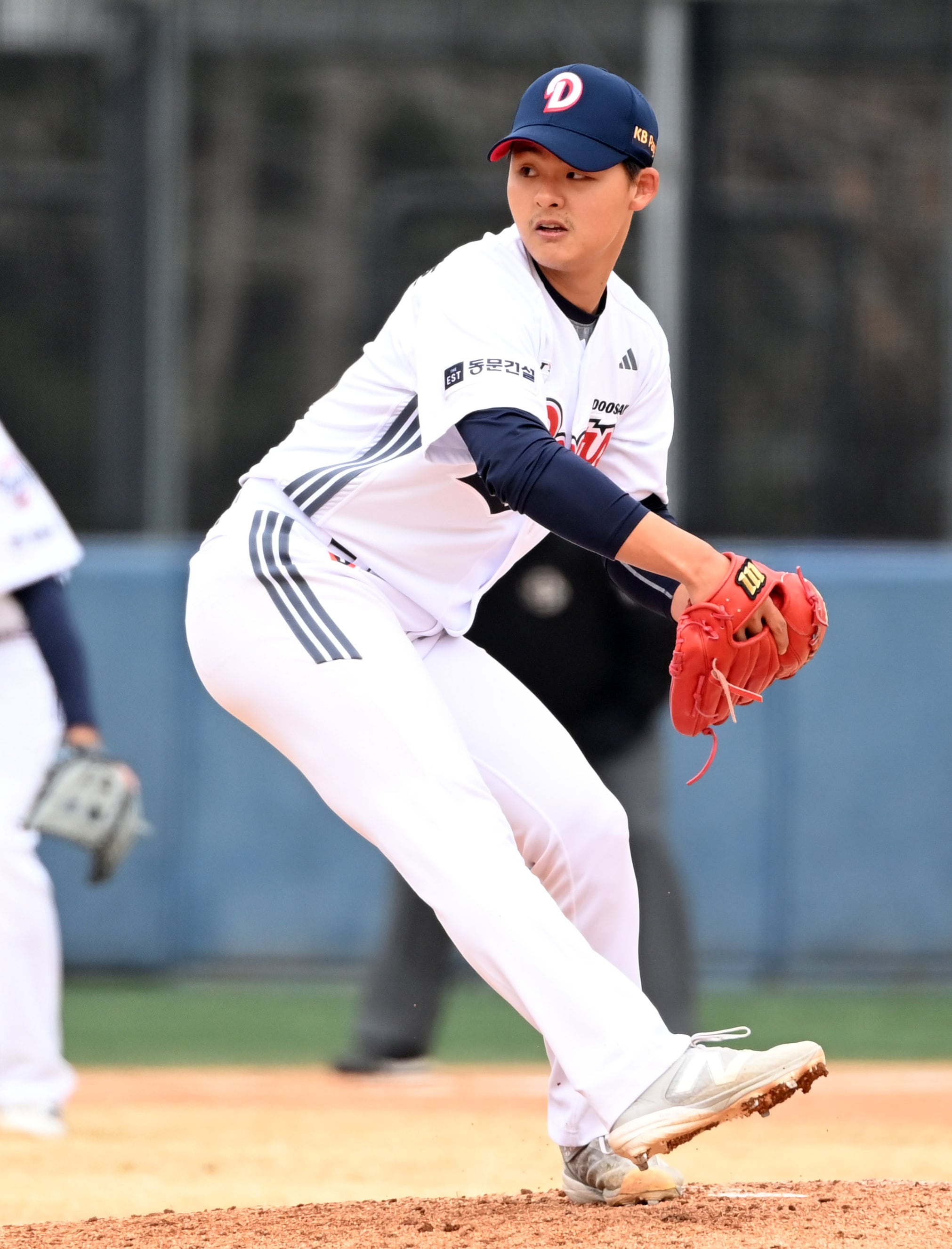 'KBO 최다 안타' 손아섭, 두산 베어스 전격 트레이드 배경과 향후 기록 경신 전망 분석