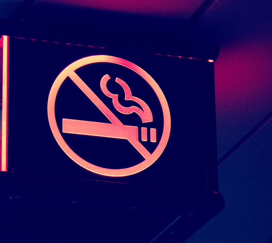 임플란트-수명을-늘려주는-금연