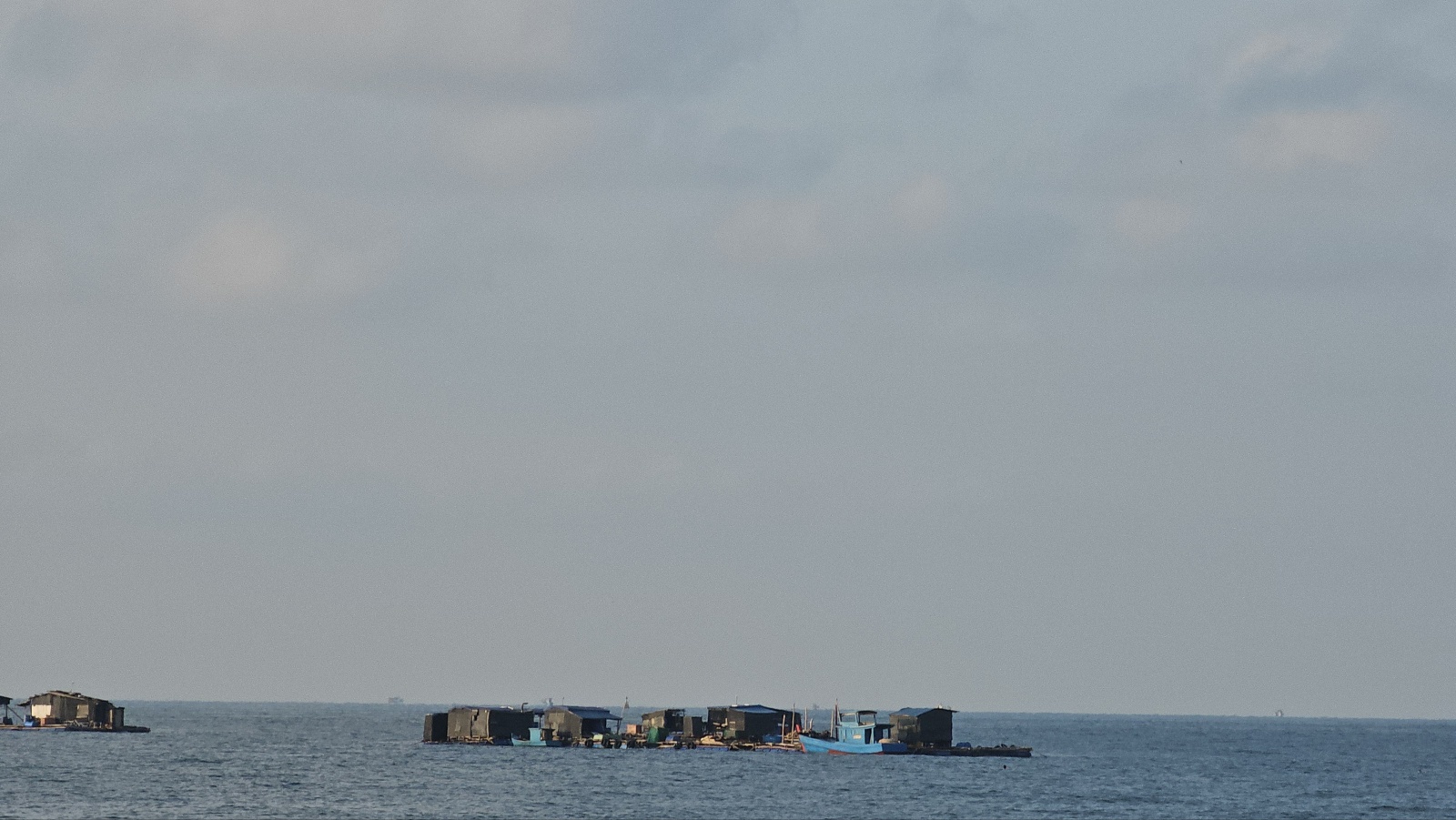 [25.3월] 푸꾸옥 #4&amp;#124;씨쉘 호텔 근처 아침 산책-딘까우 사원(Dinh Cau Temple)