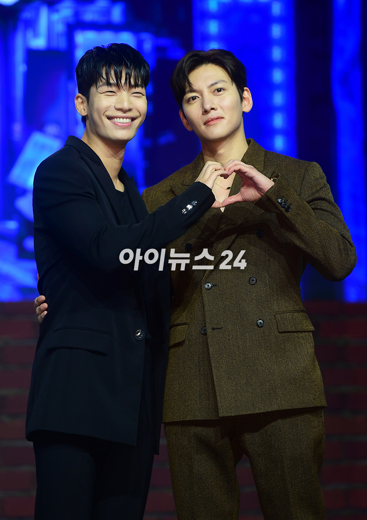 배우 지창욱이 26일 오전 서울 강남구 조선팰리스 강남에서 진행된 디즈니+ 오리지널 시리즈 '최악의 악' 제작발표회에 참석하고 있다. [사진=정소희 기자]