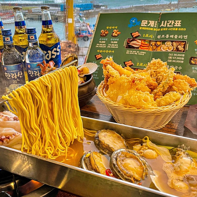 제주도 애월 맛집 현지인 추천 Best 10 제주달 애월해안도로본점 이춘옥원조고등어쌈밥 제주애월본점 제주 정직한돈 고이정 애월흑돼지 보리짚불구이 동경밥상 장인의집[본점] 갈치바다 애월 해물통라면 문개항아리 애월해안도로점 한라소곱창 애월 온기