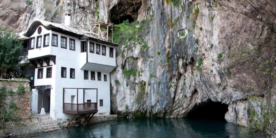 블라가이 관련 사진