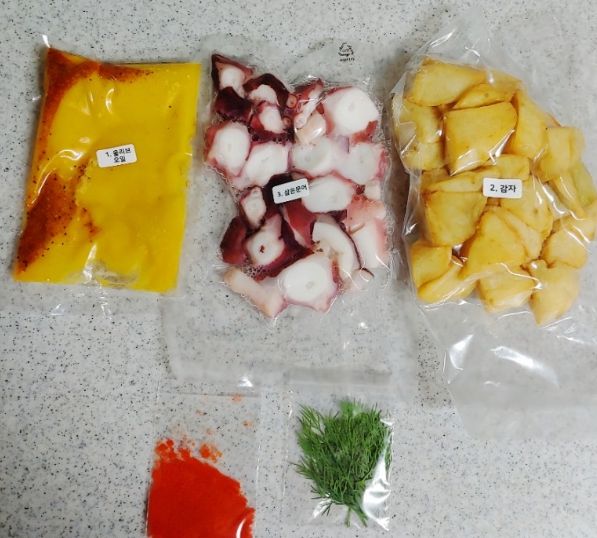 제주 레이식당 문어감자 요리 재료