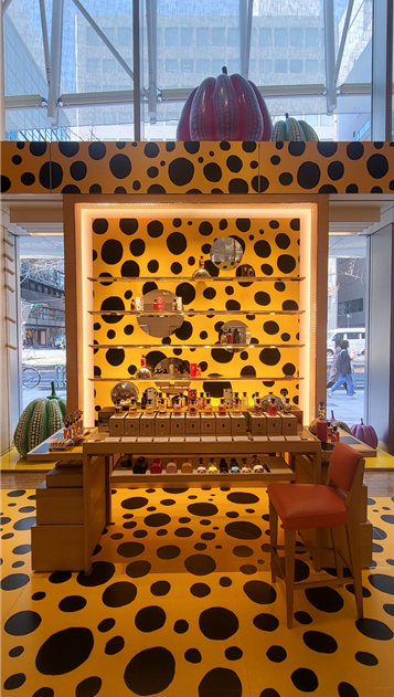 루이비통과 콜라보한 작품들