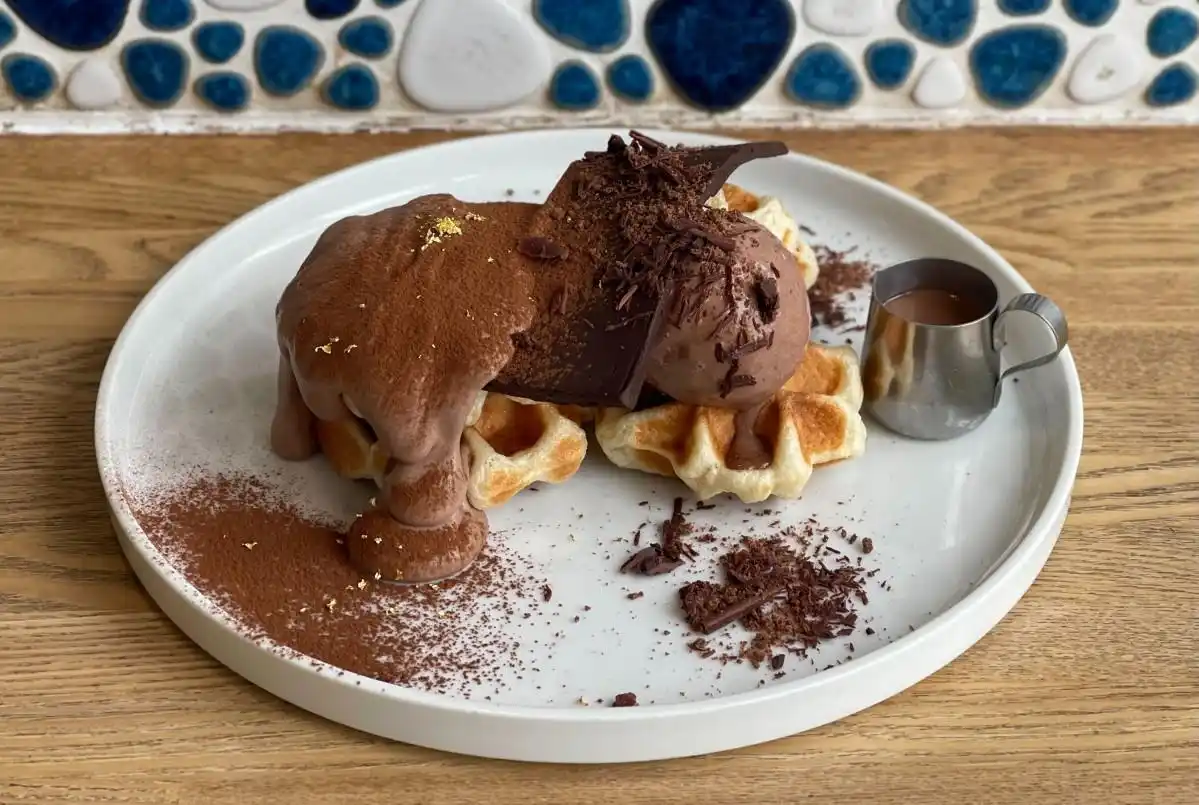 Bread, Espresso & Jiyugata