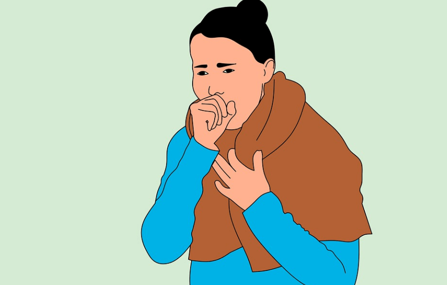 가래가 생기는 원인이 될 수 있는 기침을 하고 있는 여자