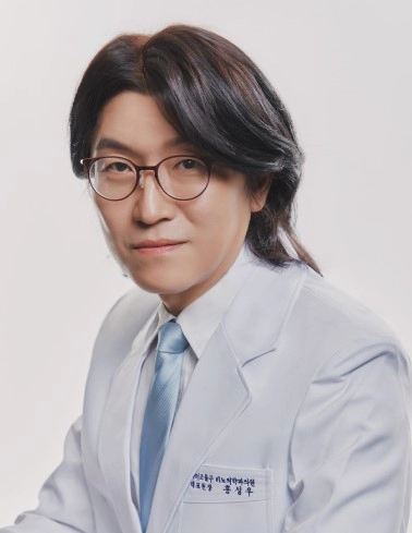 꽈추형 프로필 이름 나이 학력 병원