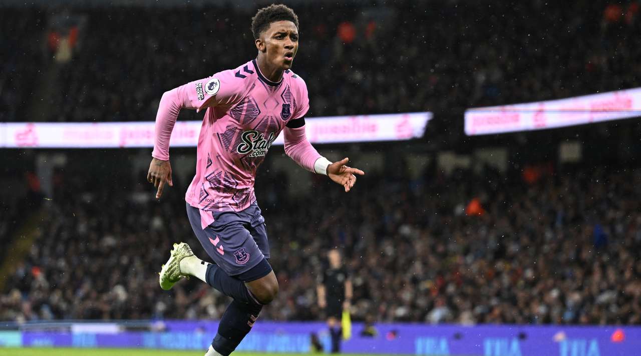 후반 19분 동점골 넣는 에버튼