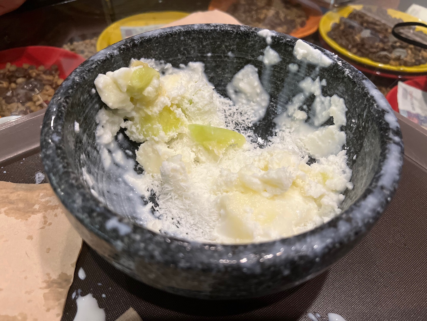 메론 빙수 먹기 시작3