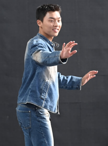 최현욱 리플레이