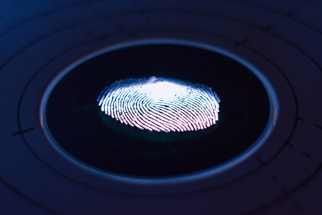 Sensor