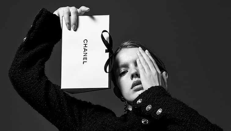 샤넬 레드 까멜리아 립 앤 치크 밤