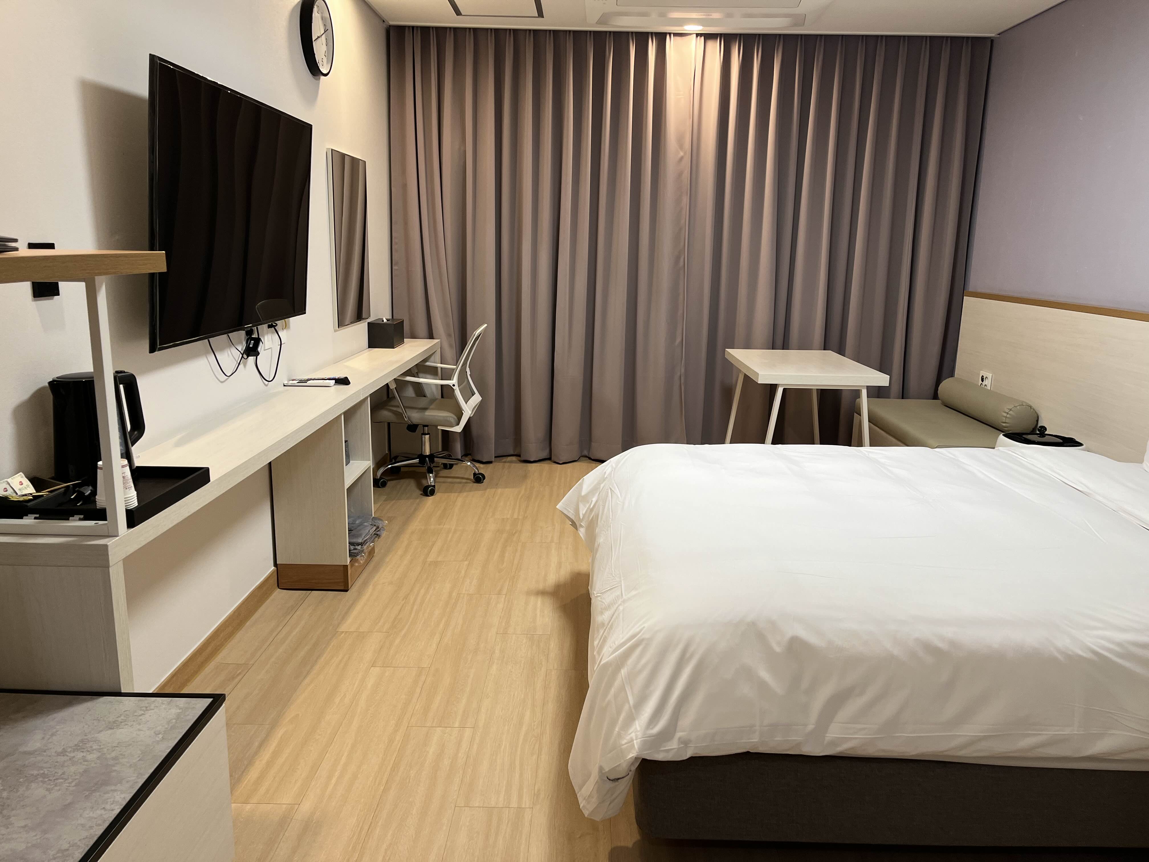 슈어스테이플러스호텔 바이 베스트웨스턴 아산점 스탠다드 더블룸