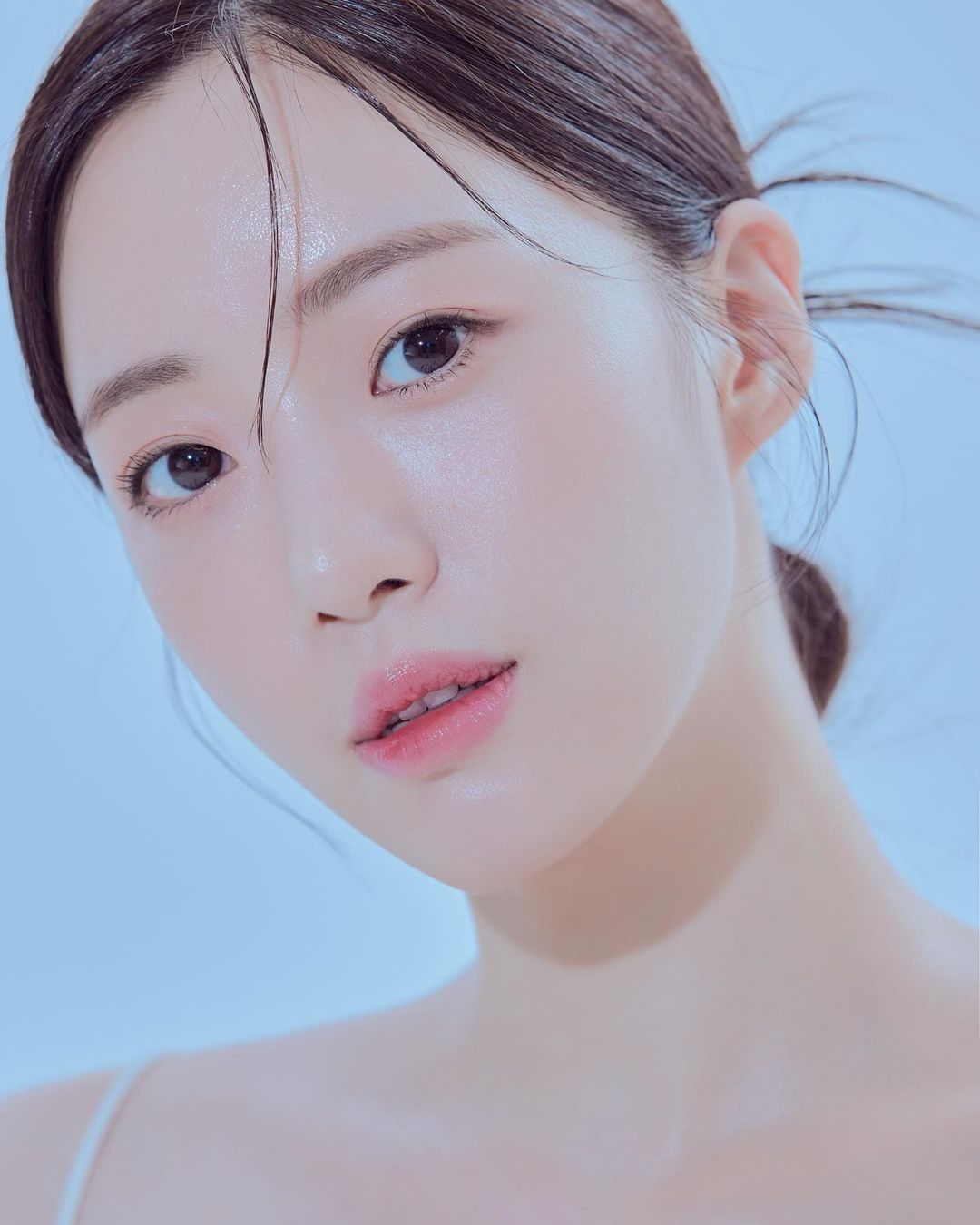 함은정 꿀피부