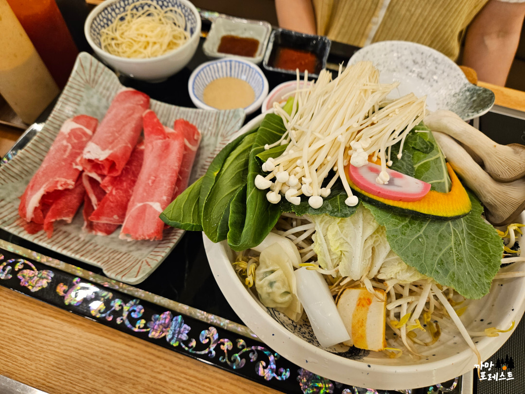 광교 앨리웨이 삼청동 샤브 구성