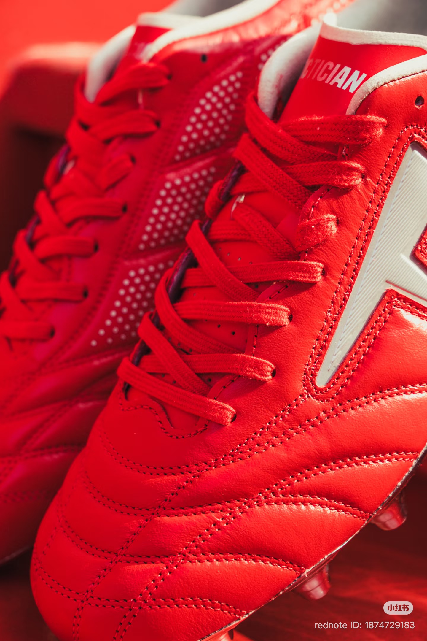 TLSS 축구화 쿠니모토 시그니처 택티션 고트 축구화 발매 안내 이미지