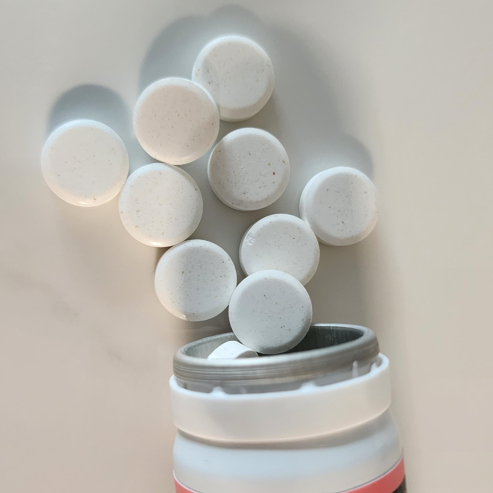 건강한 몸을 위한 필수 영양제 추천