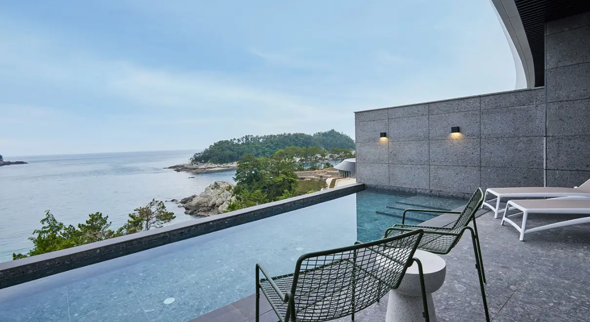 쏠레풀타입수영장