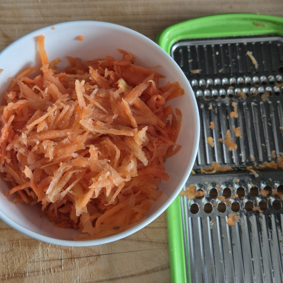 당근전, 당근전 레시피, carrot pancake, healthy recipe, 간단요리, 초간단 레시피, easy cooking, 집밥, homemade food, 당근요리, vegetable recipe, 다이어트 식단, low calorie recipe, 간식 만들기, quick recipe, 자취요리, cooking tips, 전분요리, gluten free recipe, 한국요리, korean food, 부침개, 팬요리, 5분요리, 건강식, 간편식, 채소요리, diet food, snack recipe, simple cooking