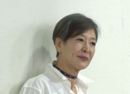 윤석화