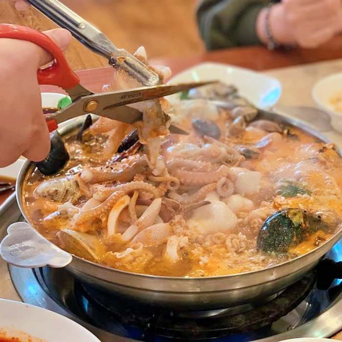 생방송 오늘저녁 부평 종합시장 해물탕거리 바닷가재 해물탕 맛집