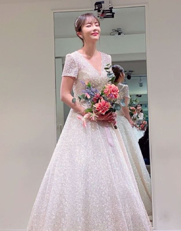 홍진영 웨딩 콘셉트 촬영 이미지&amp;#44;