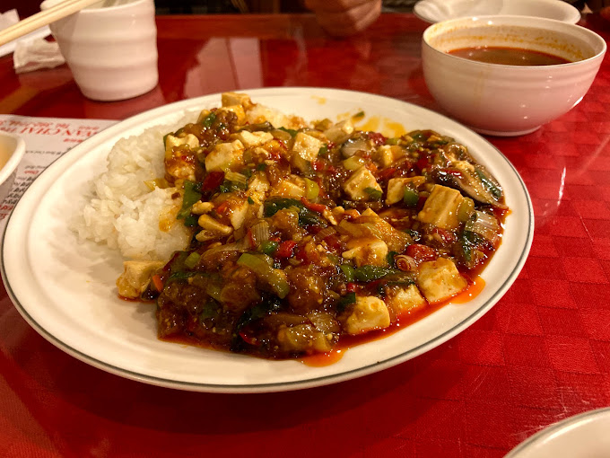 신촌 퓨전 중국집 '완차이'