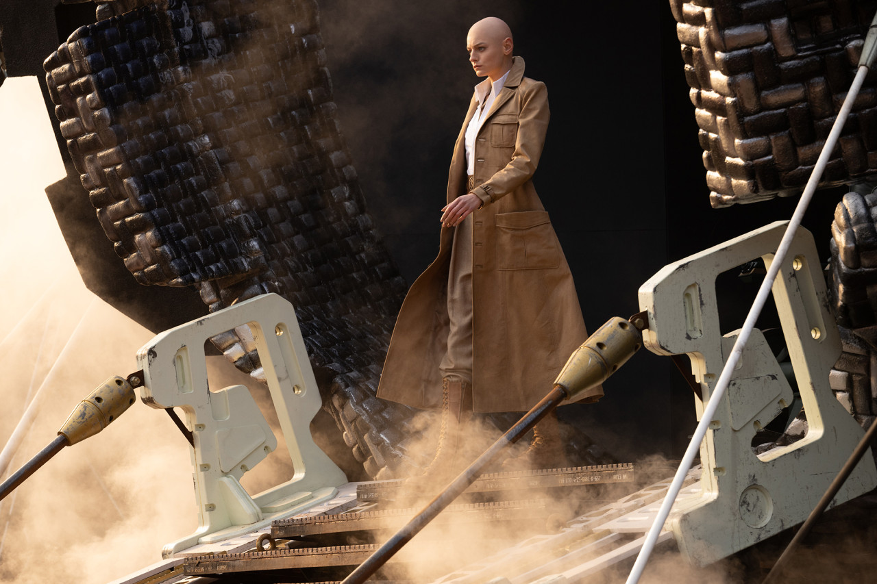 관객과 평단 모두에게 높은 점수를 얻으며 “R등급 히어로물의 새로운 기준”이라는 평가를 받고 있다.