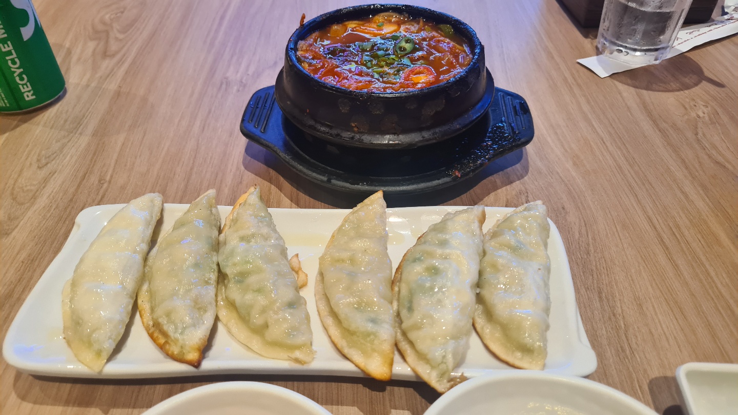 만두와 김치찌게