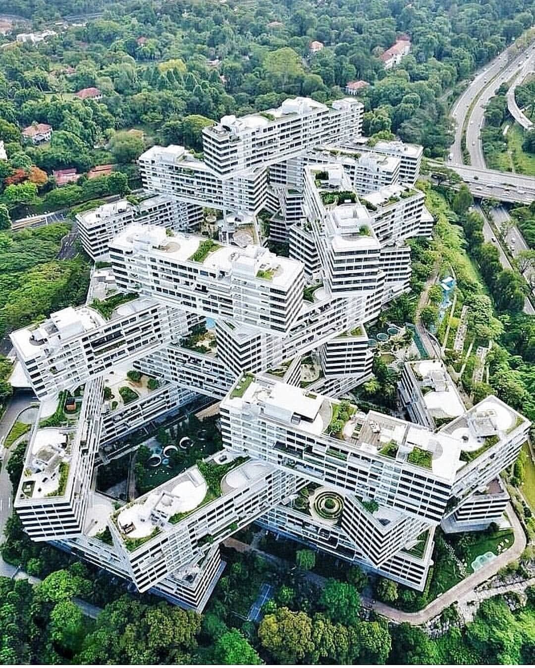세계빌딩상에 빛나는 싱가포르의 독특한 주거단지 VIDEO: 10 COOLEST Apartment Buildings In The World