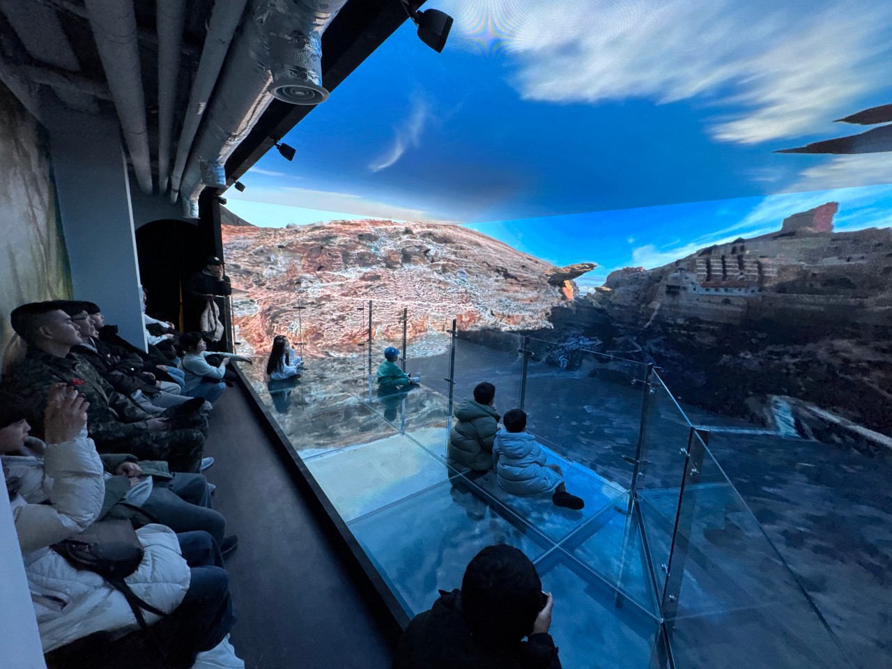 김포함상공원 카페