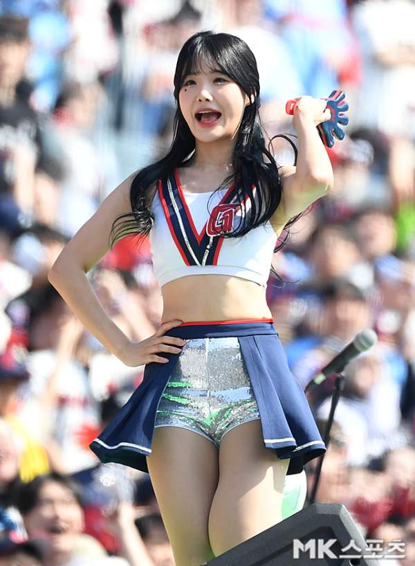 최홍라 치어리더 완벽 분석: 나이, 학력, 프로필 및 2026년 한화 이글스 이적 비하인드 스토리
