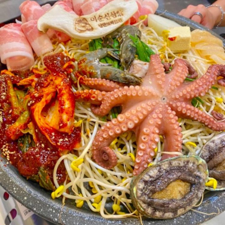네모세모 전남 여수 맛집 이순신 돌문어 삼합 딱새우회 산낙지탕탕이 낭만 포차 맛있는 실내포차