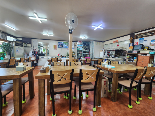 강화도 참붕어 매운탕 내부