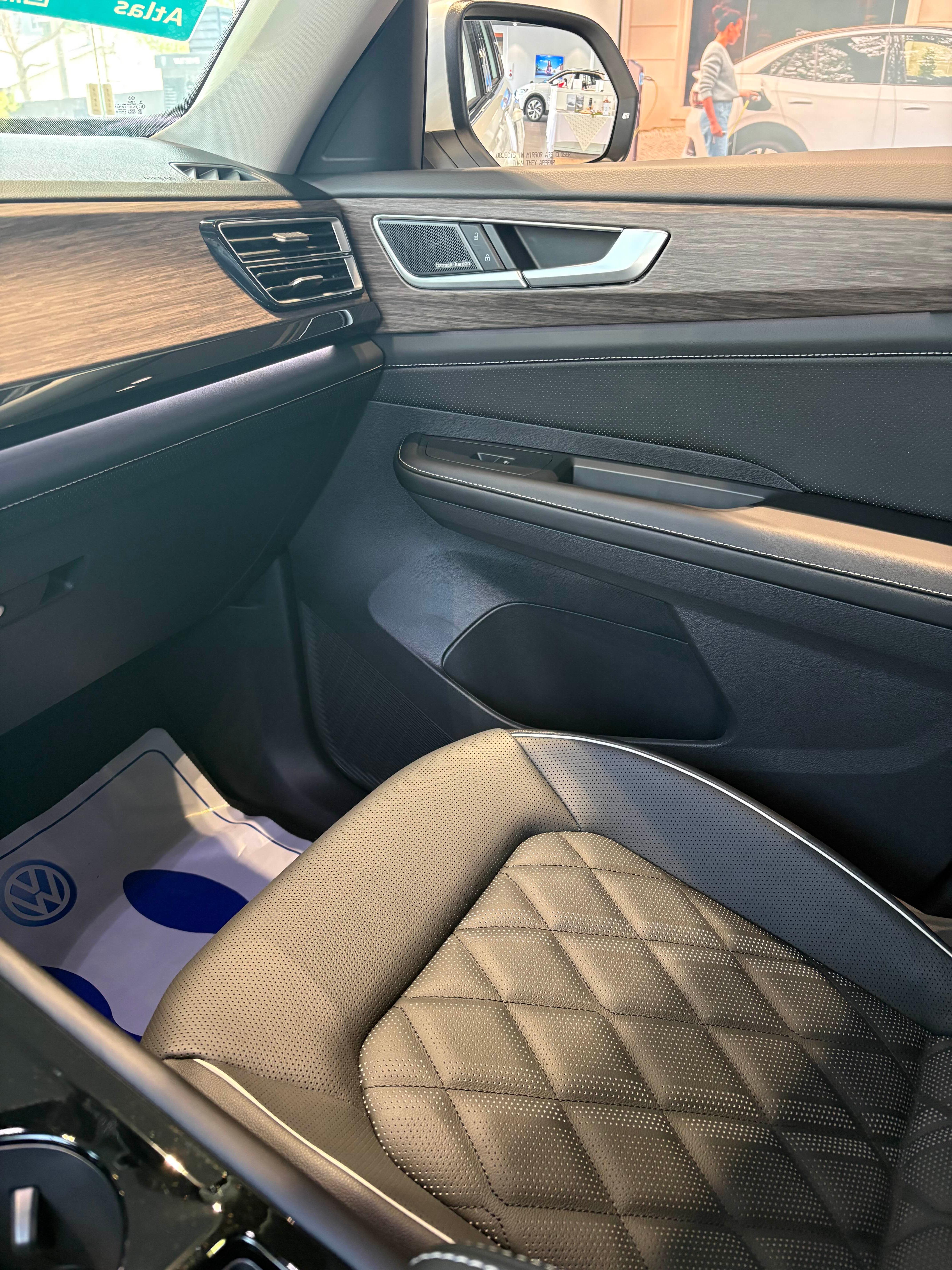 폭스바겐 아틀라스 실물 후기|티구안 오너가 본 대형 SUV 장단점과 차박 활용성